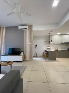 Reizz Residence By Sweet Home - 5