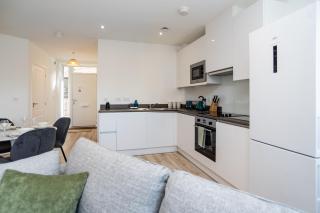 Co-Working Space, Gym Access & Free Parking - 6