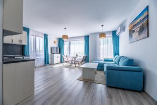 SEAVIEW BG Beach Front Suites - 1