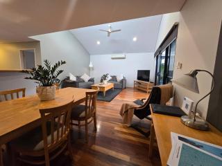 Sunset on Fearn, lovely 2 bedroom apartment - 5