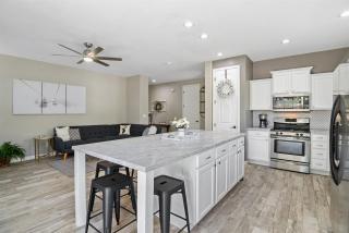 Sublime Mountain Retreat Pool Table Fire-Pit Arcade Game Ideal Location w Central AC - 7