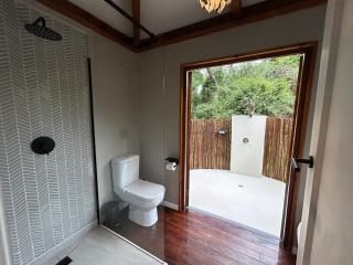 The Cabin Luxury Safari Villa - 1