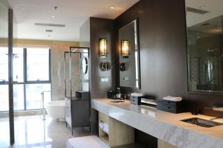 Suzhou Marriott Hotel Taihu Lake - 1