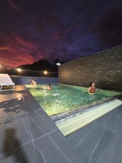 Kathu Pool villa 4 bedroms - 4