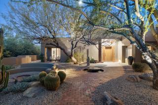 Serenity and southwest charm views hot tub. - 8