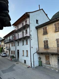 Historische Unterkunft Casa Tre Valli - Biasca - 3