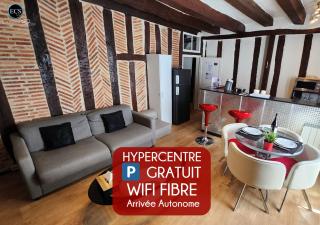 "L'Appart" Vieux Tours - Charme - Place Plumereau - Arrivée Autonome - 0