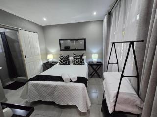 Zhantique Guest House 2- Unit 8 - 6