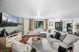 Moonlight Farmhouse, Relax, Recharge & Reconnect - 8