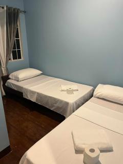 Roxas Pension House - 8