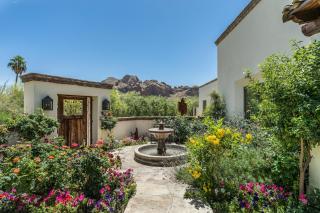 Private Paradise Valley Estate Swimming Nearby Golfing. - 4