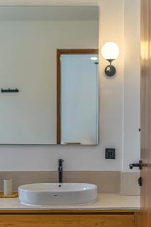 Villa Nuvé - Chic 2BR Mediterranean Pool Villa in Pererenan - 6