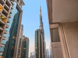 Cozy 1BR Downtown Burj View - 0