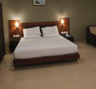 POP 84052B Sreekaryam Inn - 9