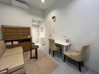 Kanal Bangkok Service Residence - 5