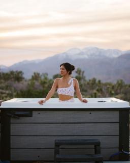 The Hoopa House - Pickleball Hot Tub Views - 6