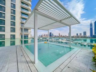 Elegant 1BR at Sunrise Bay with Stunning Palm View - 1