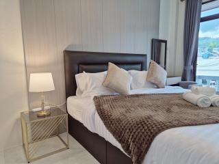 4 bedroom Lucky House Patong - 1