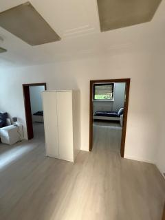 RO1 - Gepflegte Unterkunft Nahe Frankfurt - 5