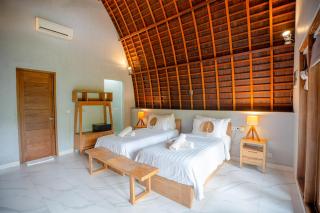 Kayu Jati Cottages - 1