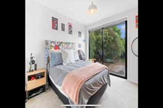 The perfect beach house vibe - 1