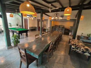 ANTIQUE VILLA with a Pool for company of 14-20 , 10 min walk Morjim Beach - 8