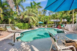 Sand And Sea 113 B - Anna Maria - 0