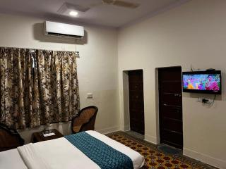 Crown Plaza Heritage - 7