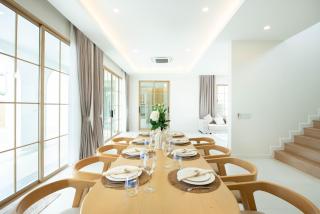 Brown Empire Pool Villa Pattaya - 2