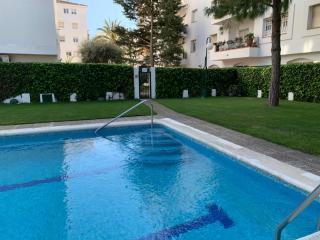 Sitges Spaces Oasis Penthouse 3 Bedroom, 2 Bathroom, Terrace, Pool, Sleeps up to 6 - 8