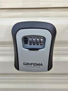 Sea Bliss Beachfront Caravan, 2 Bed King Ensuite, Sleeps 6, Wrap Decking, Crimdon Dene - 5