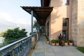 SaffronStays Fragrant Hills Cottage - 4