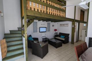 Spacious nest with terrace near the beach - 1