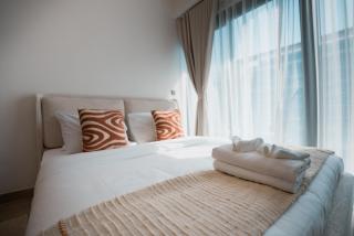 Azizi Riviera Modern Studio Near Downtown - 2