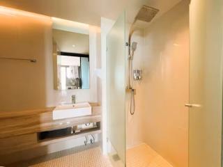 Seaphere Residence by Prop Hopper - 3