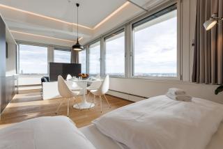 Penthouse Loft with Skyline-View - 7