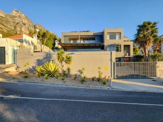 BALI SUITE in Camps Bay - 6