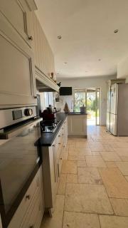 Provencal Villa With Pool And Panoramic Views - 8