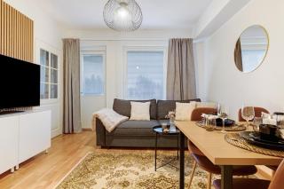 Arctos City Suite, Private Sauna, Wifi & Parking - 7