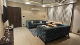 luxury Flat perfect for vacations Zirakpur - 1