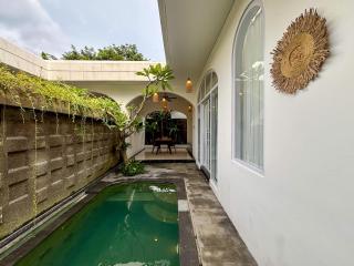 Ingrid Villa Ubud by AGATA - 6