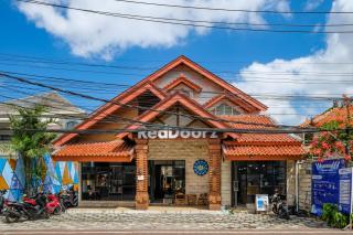 RedDoorz Plus @ Mahendradatta Denpasar - 3