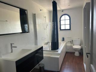 3 Bedroom 2 Bath Villa Private Pool in Mougins - 6