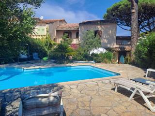 GASABRA Villa avec piscine au Domaine de Font Mourier à 5km de Saint Tropez pour 6 personnes - Cogolin - 9