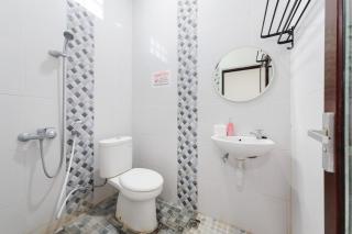 RedDoorz at Lotus House Seminyak - 8