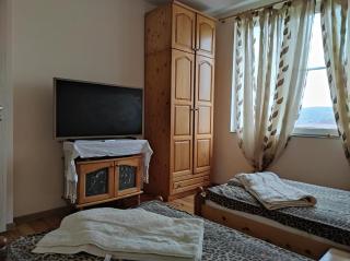 Вила Езерото - 6