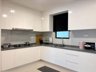 LuxeVibe Sapphire - 3