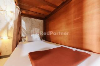 Shooting Star Hostel Kuta RedPartner - mixed dormitory - 0