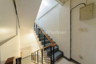 Shooting Star Hostel Kuta RedPartner - mixed dormitory - 6