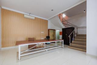 RedDoorz near Ubud Village - 8